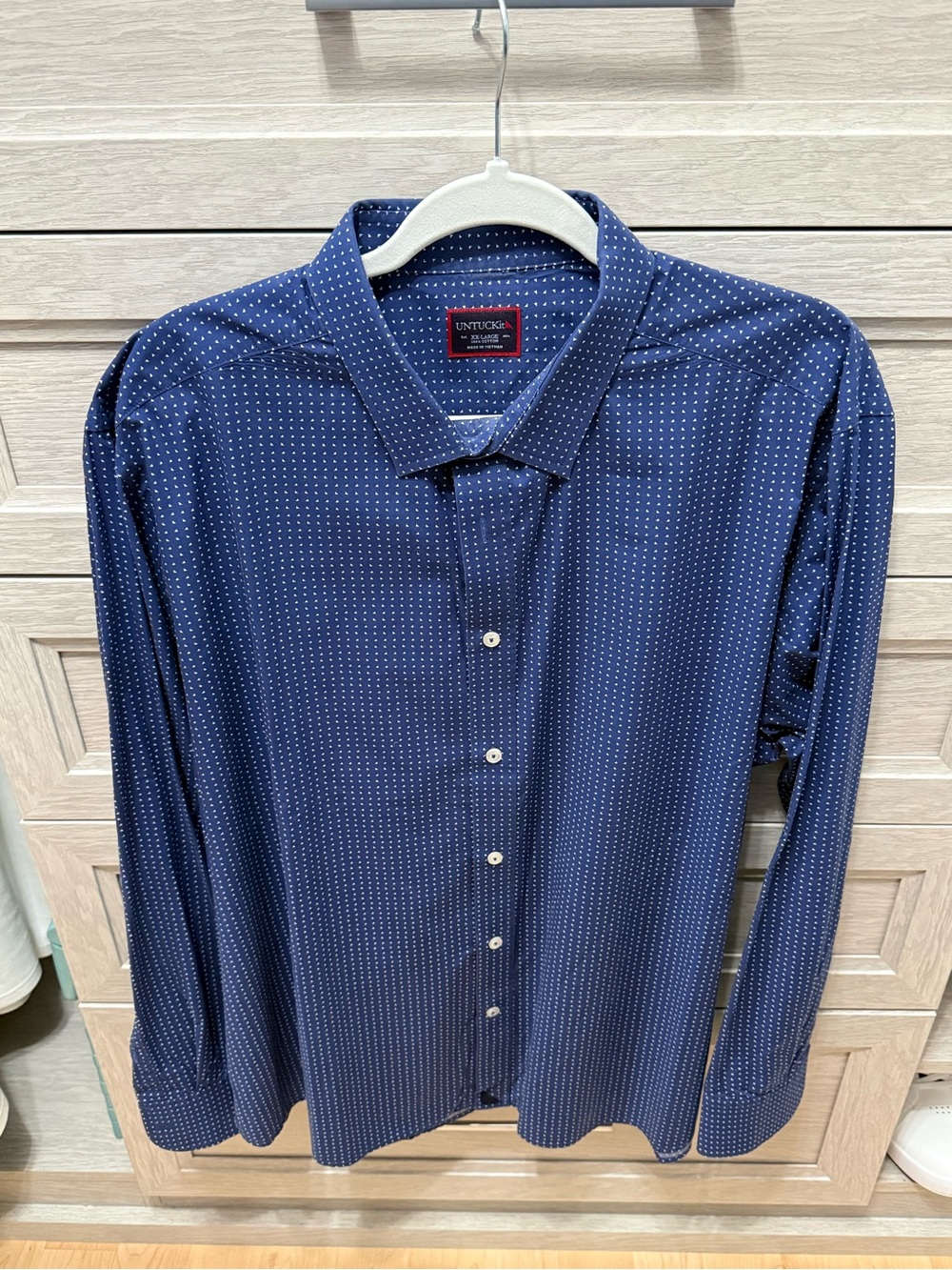 UNTUCKit Navy Button-Front Long Sleeve Shirt with White Dot Pattern